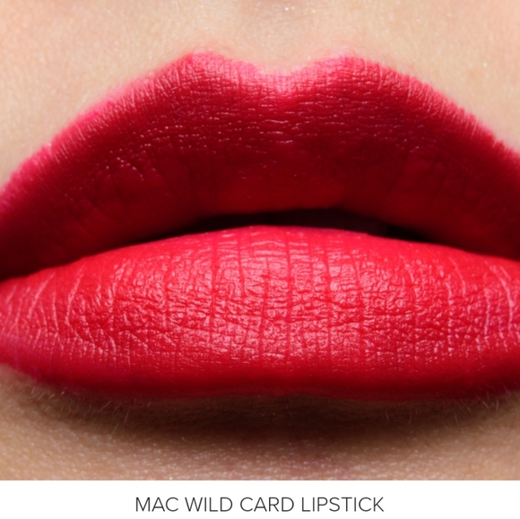 🧚‍♀️WILD CARD Mac DISCONTINUED Holiday Lipstick NWT - Picture 4 of 7